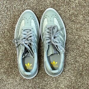 ADIDAS WMNS SLEEK SUPER 72 'GREY SNAKESKIN'